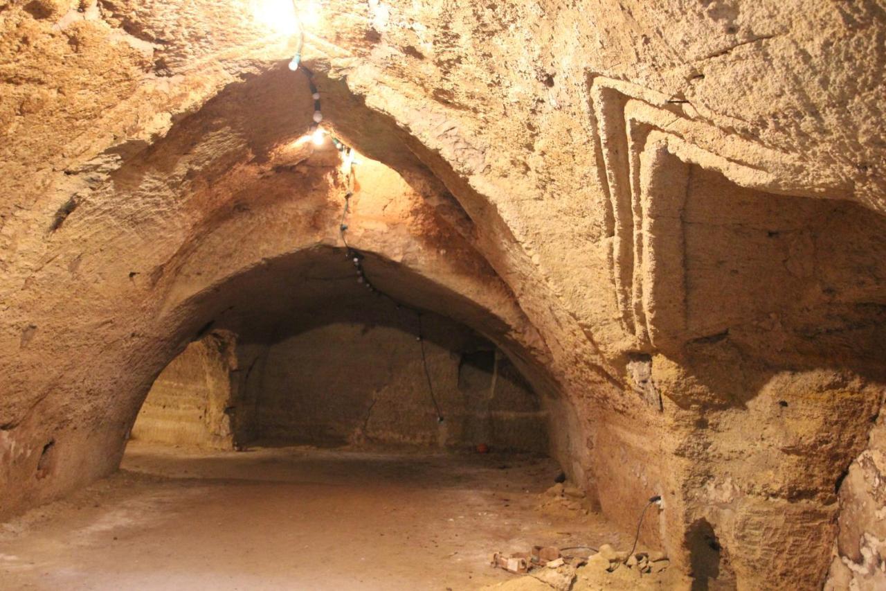 Le Chai De La Rose Spa Et Seances Bien Etre Doué-la-Fontaine Dış mekan fotoğraf